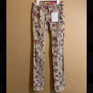 Almost famous Floral jeans